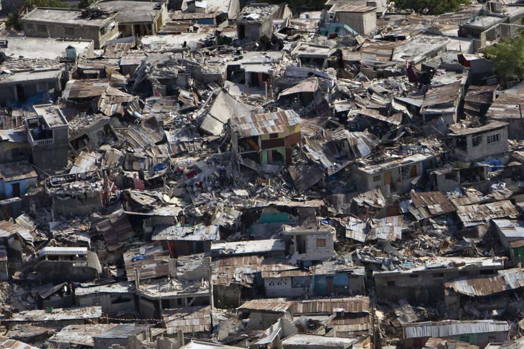 Peacekeeping - MINUSTAH A poor neighbourhood shows the damage after an earthquake measuring 7 plus on the Richter scale rocked Port au Prince Haiti just before 5 pm yesterday, January 12, 2009.